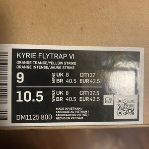 Kyrie Flytrap size 9 mens